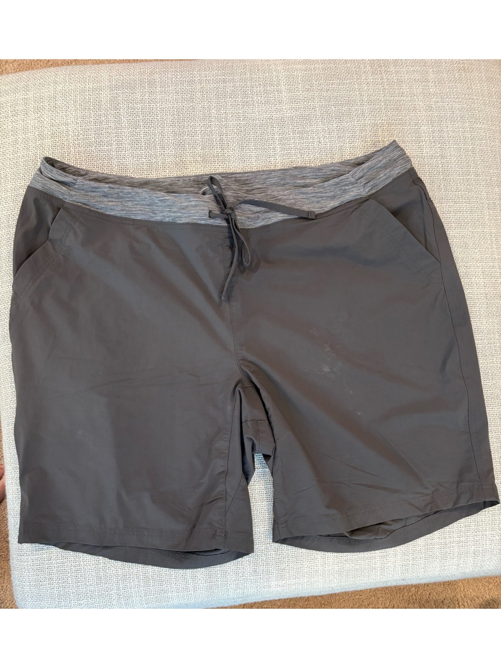 Women's Plus Armachillo Cooling 10" Shorts 22W in Dark Gray